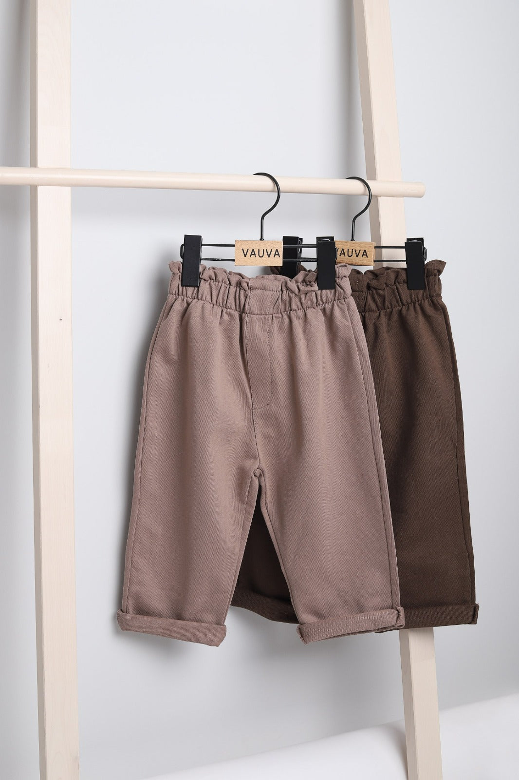 Vauva-Baumwollhose mit elastischem Bund