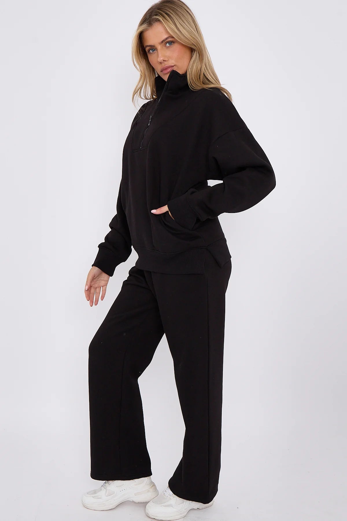 Fleece komplet: 1/2 zip majica i jogger hlače
