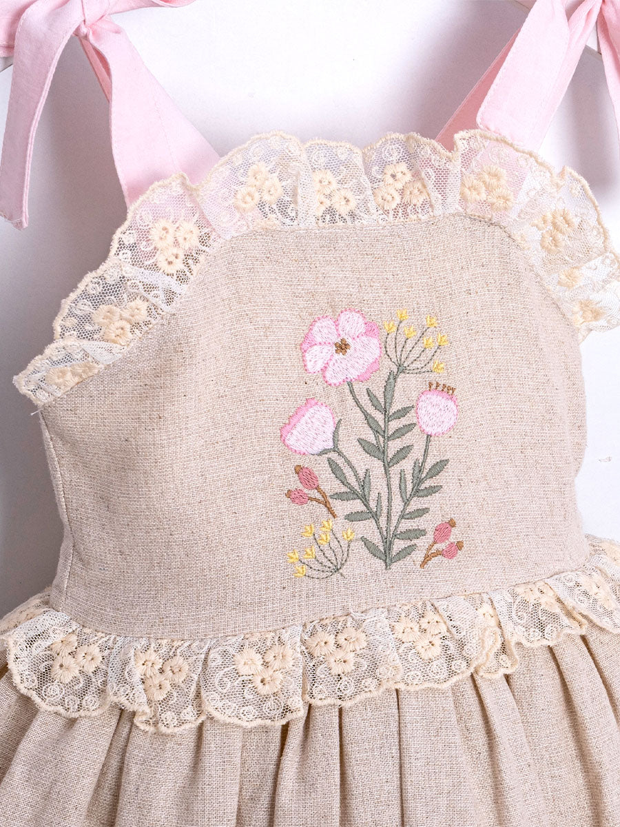 Cumino zartes und romantisches Kleid für Mädchen (2-5 Jahre)