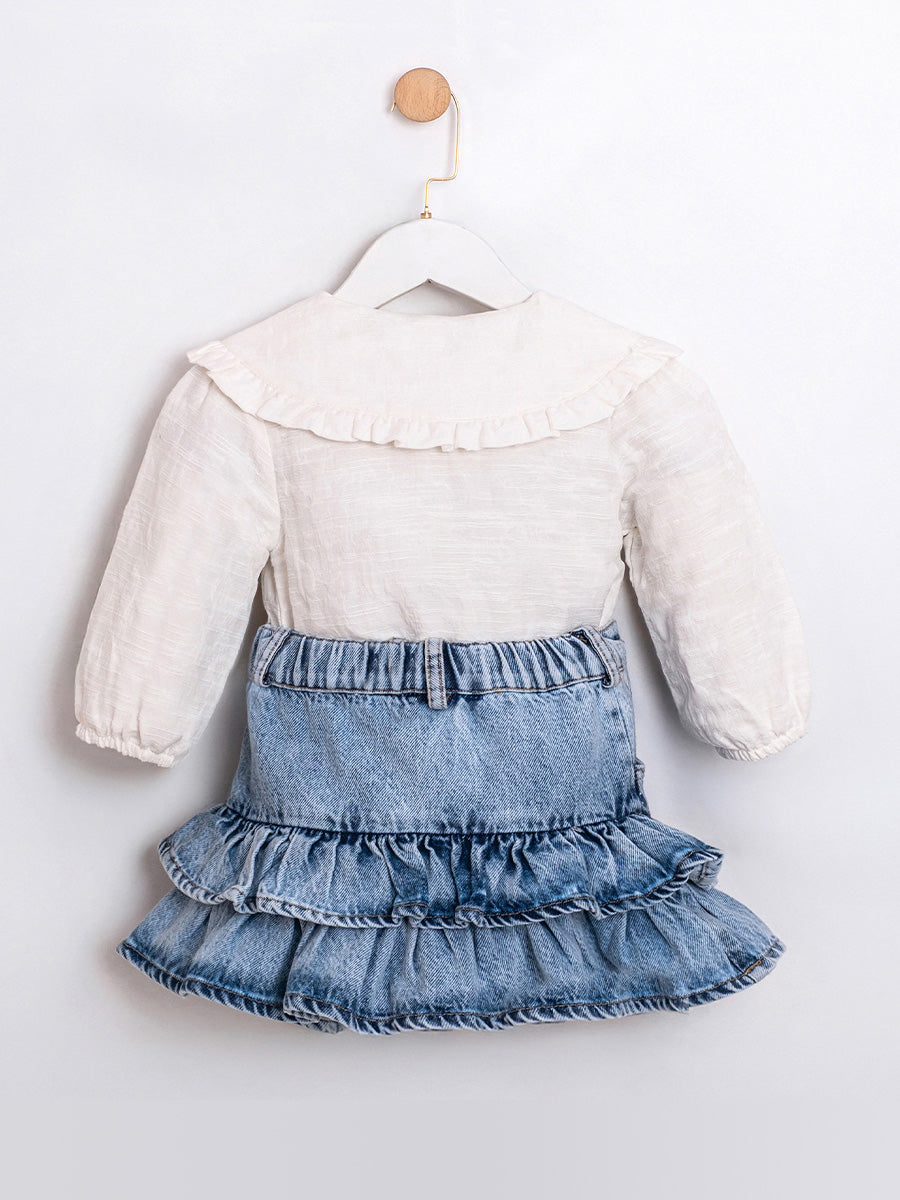 CUMINO zweiteiliges Set Bluse und Jeans mit Rüschen (2-5 JAHRE)