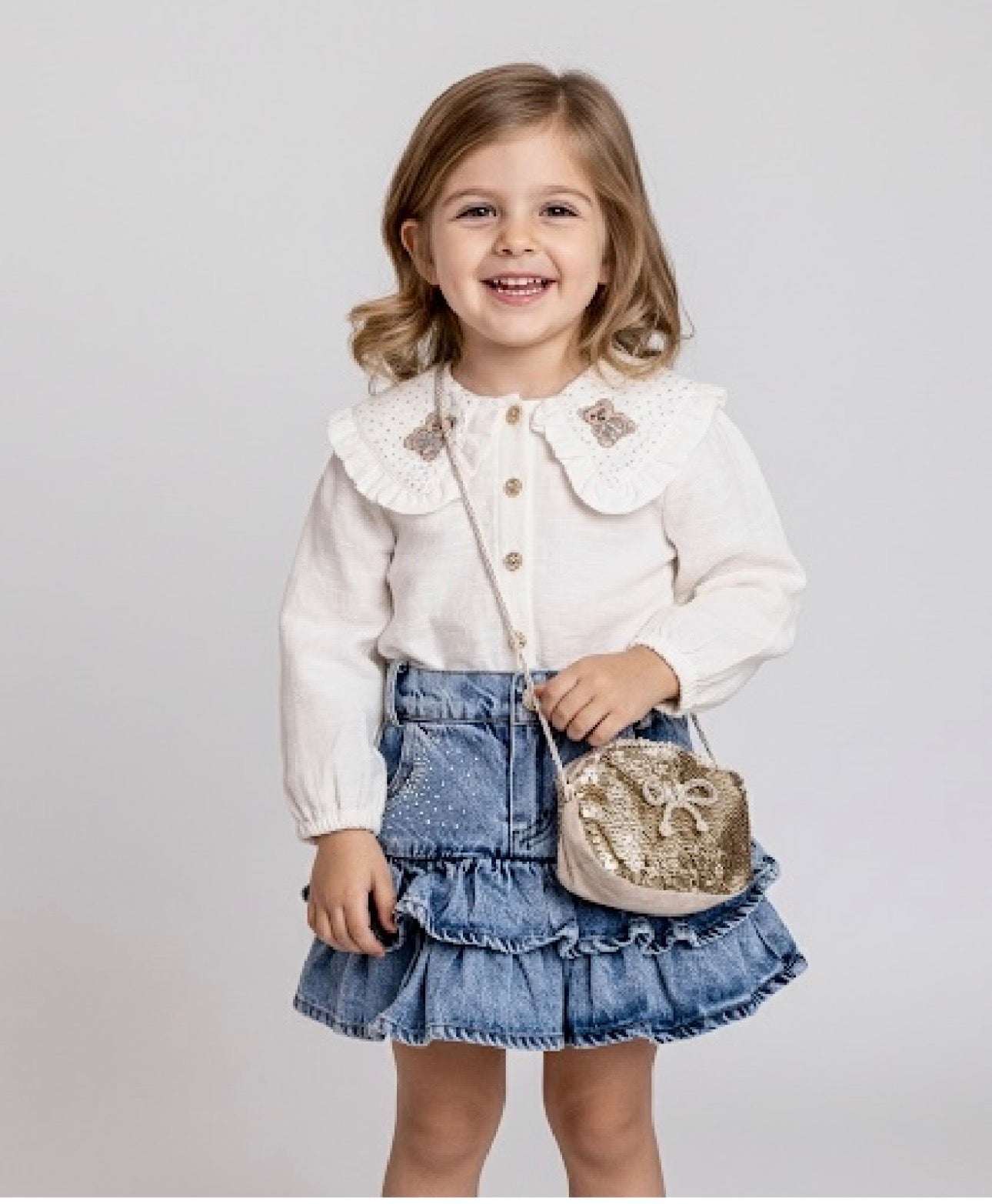 CUMINO zweiteiliges Set Bluse und Jeans mit Rüschen (2-5 JAHRE)
