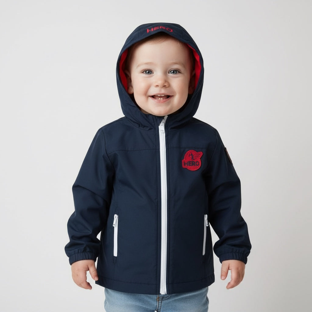 Dunkelblaue Kapuzenjacke mit „Hero“-Motiv von Chicco-Child