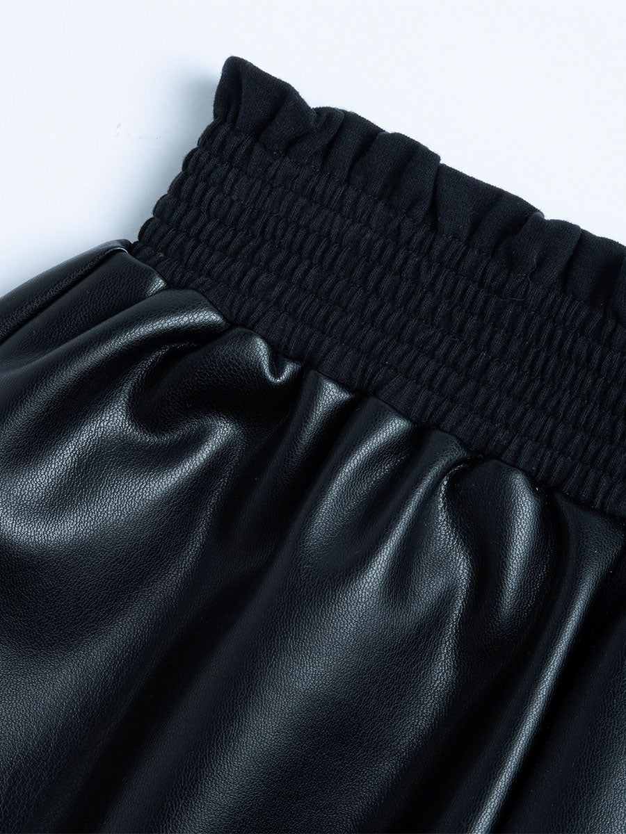 Chicco — Kurze Shorts aus Kunstleder | Schwarz