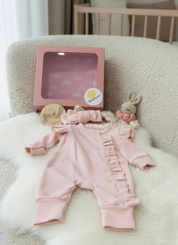 Baby-Mädchen-Geschenkbox „Blush Bunny“
