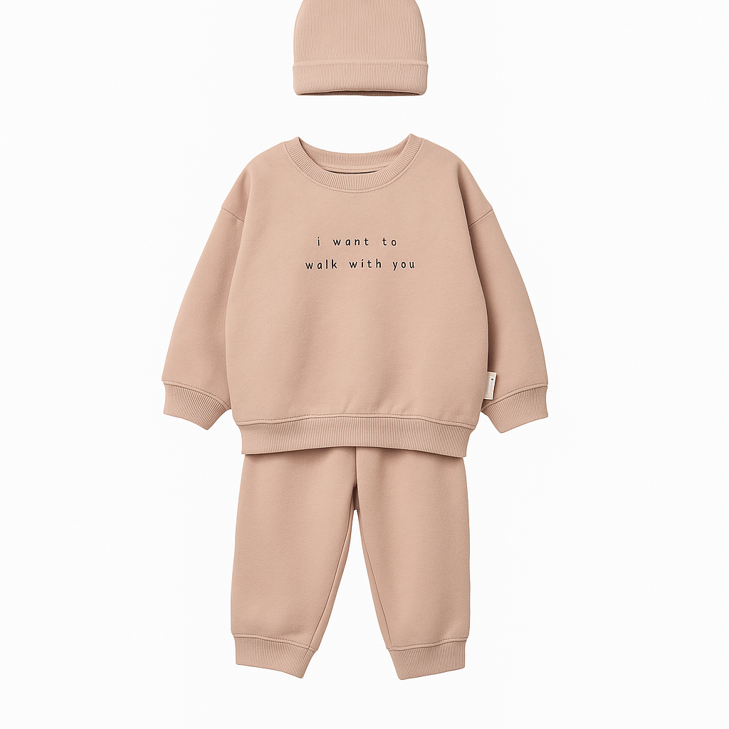 VAUVA Kinder-Trainingsanzug aus Bio-Baumwolle – Hose, T-Shirt und Mütze
