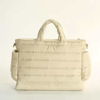 Elegante Puffertasche für Mütter und Schwangere – vielseitig einsetzbar mit Zubehör