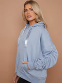 Fleecirana hoodie majica s vrpčastom vezicom