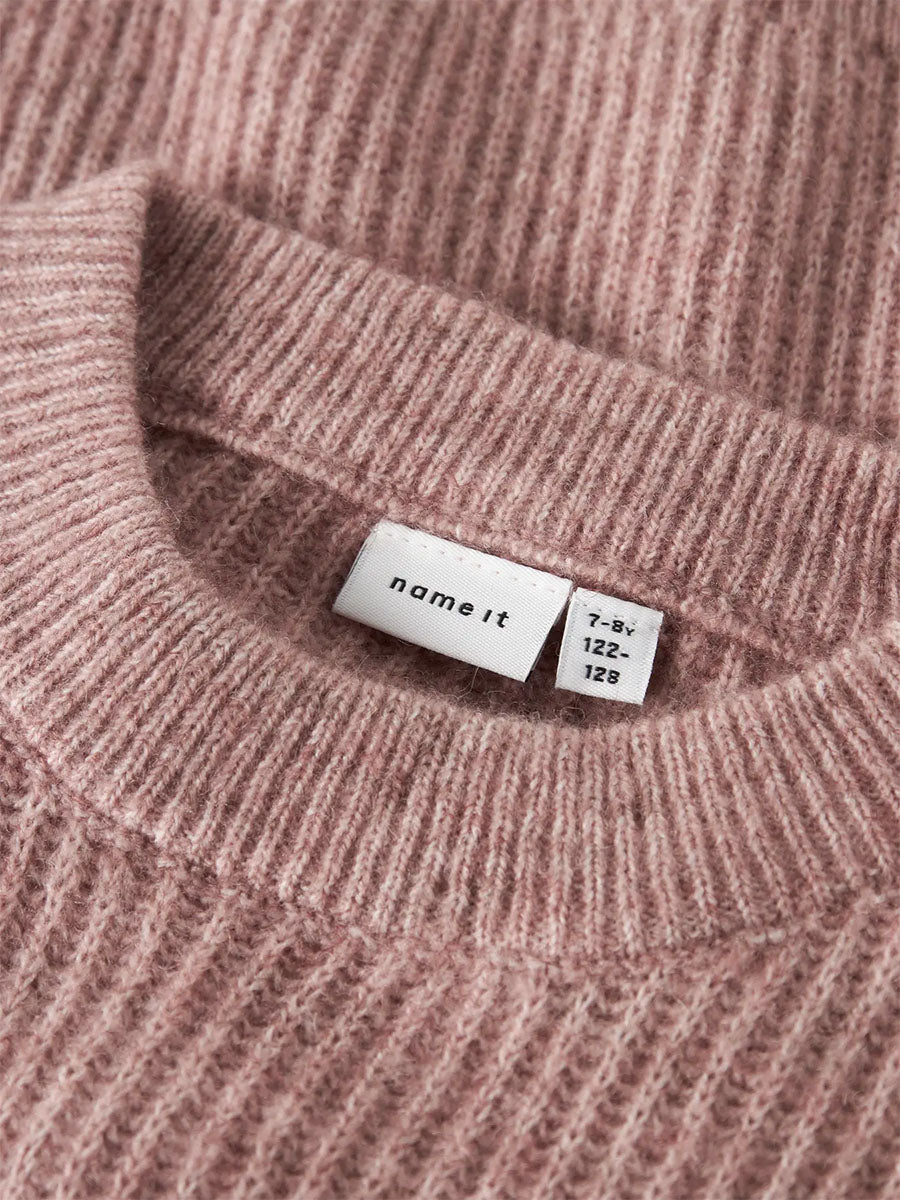 Nameit – Kurzer, kastiger Strickpullover