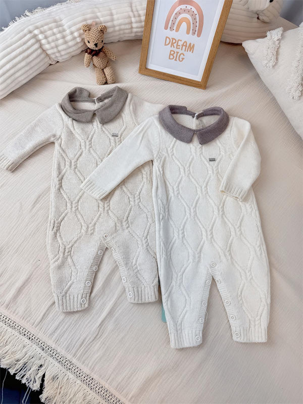 Knitted baby jumpsuit – Coffee and Cream