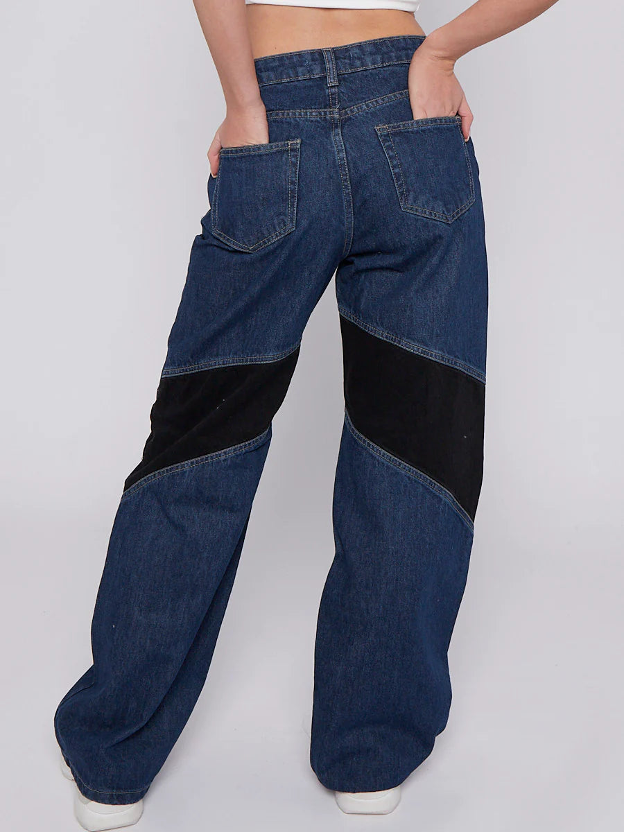 Zweifarbige Jeans mit weitem Bein