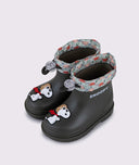 Children's rubber boots Snoopy - waterproof protection for little adventurers