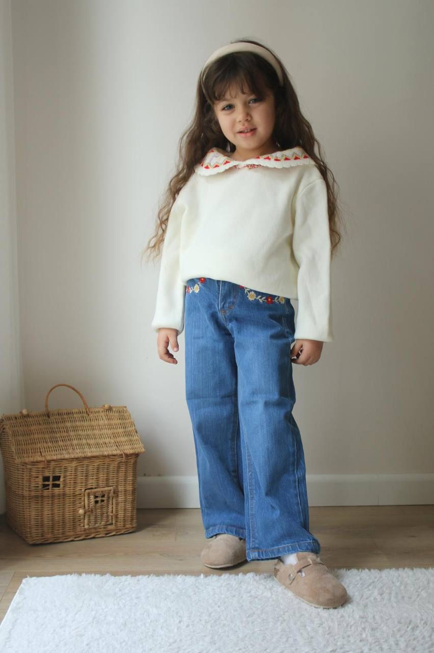 Children's matching set - jeans and sweater with embroidered details