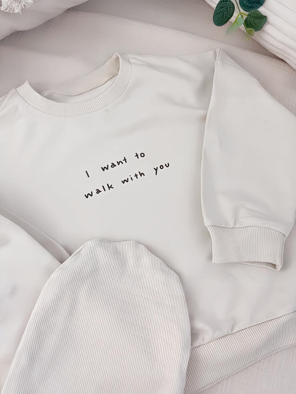 VAUVA children's tracksuit made of organic cotton - Pants, T-shirt and cap