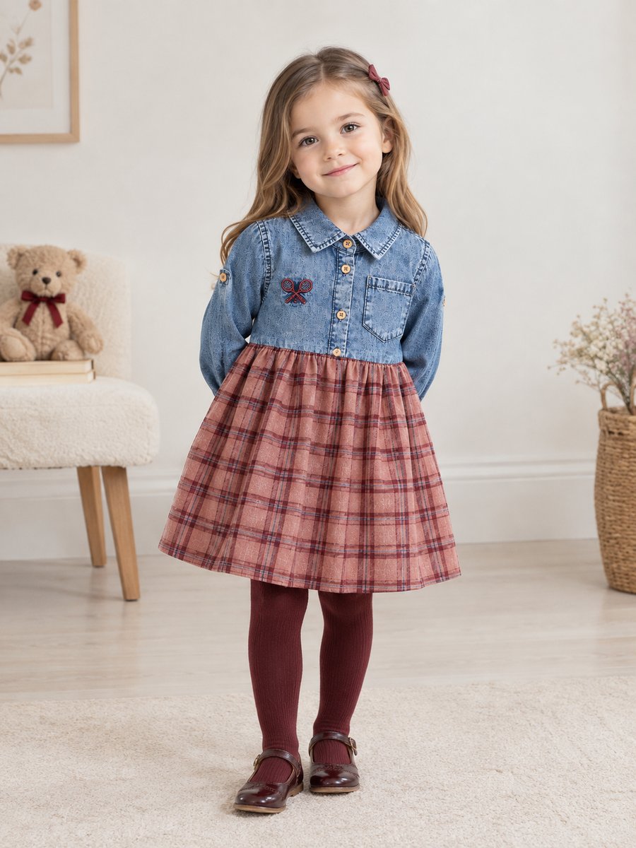Kinderkleid mit Jeansoberteil und kariertem Rock