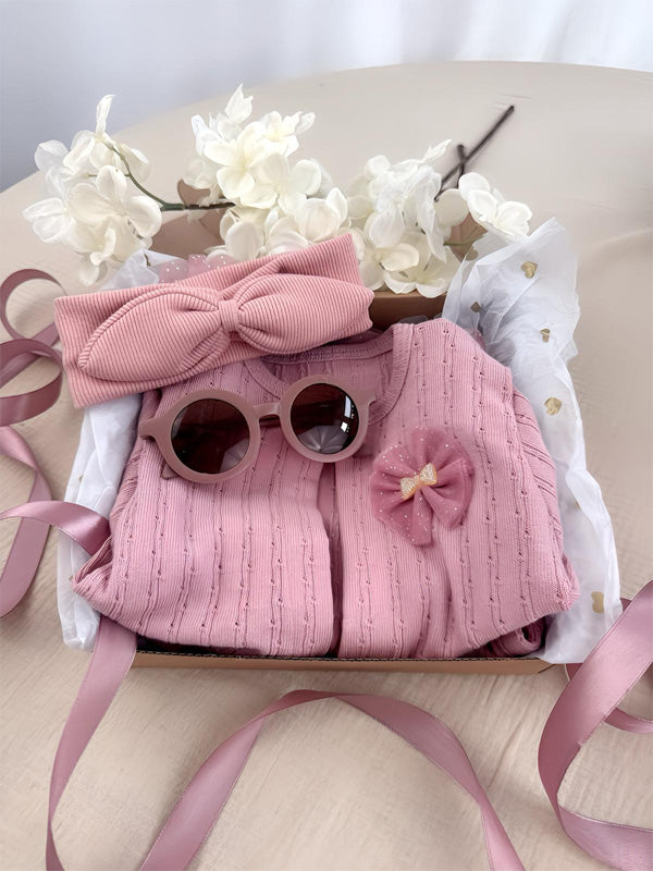 Exklusives Geschenkpaket für Mädchen (6-18 Monate)
