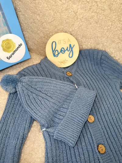 Poklon paket „It’s a Boy” – mekani pleteni set od prirodne vune
