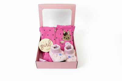 „Es ist ein Mädchen“-Geschenkset – Rosa Baby-Set