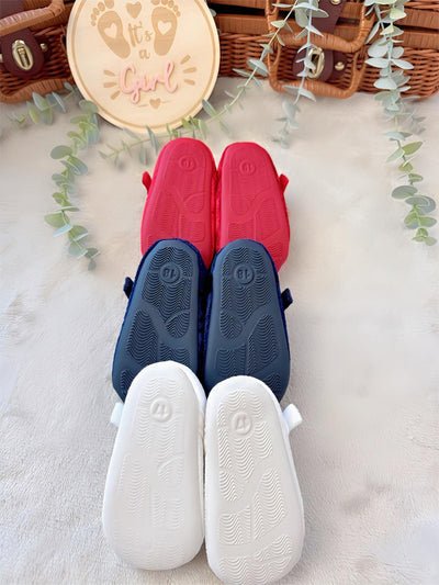 Babyschuhe aus Samt