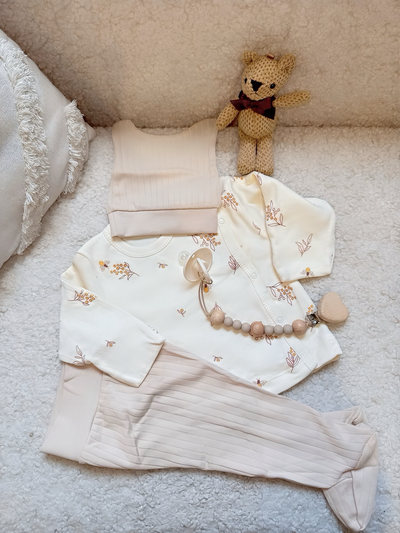 Baby-Geschenkset – Neutrales Set „Creme &amp; Beige“ (100 % Baumwolle) | Größe 56–62