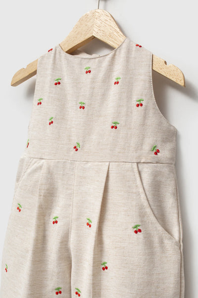 Cumino Cherry Embroidered dječji kombinezon (2–5 G)