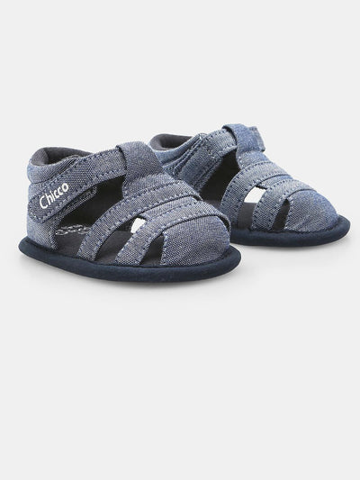 Chicco Baby-Sandalen aus Jeansstoff
