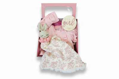 Baby-Mädchen-Geschenkbox „Blush Bunny“