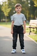 Boys' trousers with elastic waistband - black