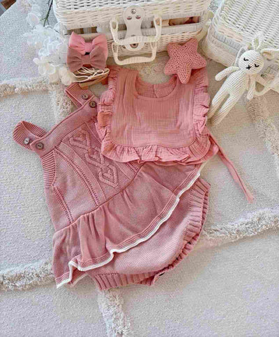 Babygeschenkset in einem eleganten Koffer – „Blush Knit“