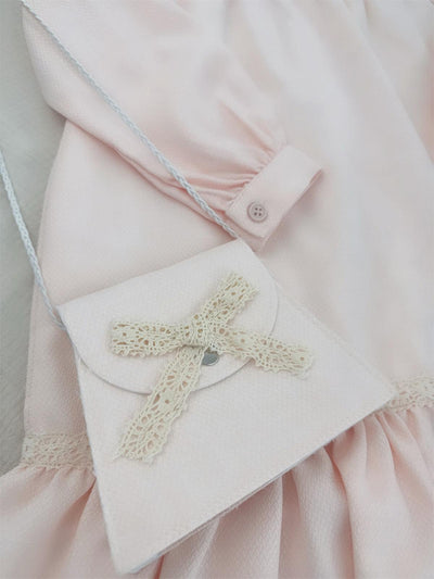 Lila Kleid