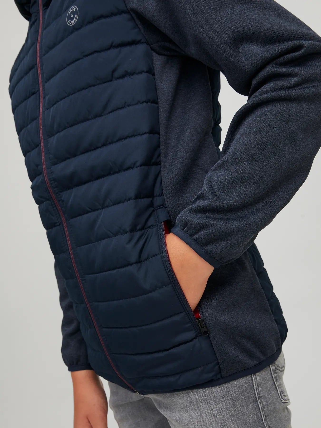 JACK & JONES Hibridna i vjetrootporna jakna za dječake (JJEMULTI)