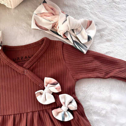 Baby set with ribbon – Dark red and beige combination