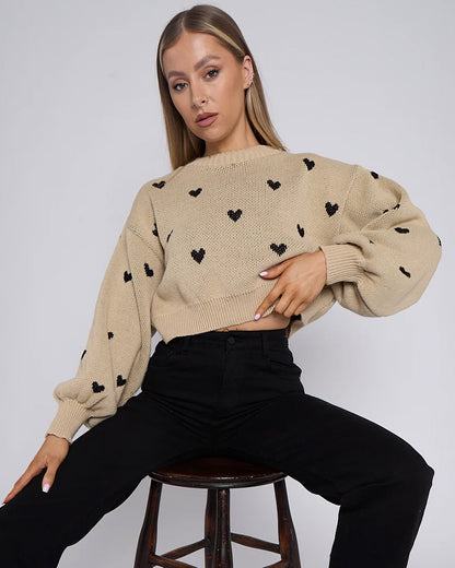 Oversized short knitted sweater 