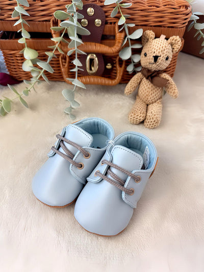 Erste Schritte – Klassische Schuhe für Babys (0-12 Monate)