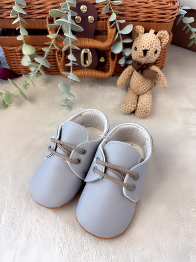 Erste Schritte – Klassische Schuhe für Babys (0-12 Monate)