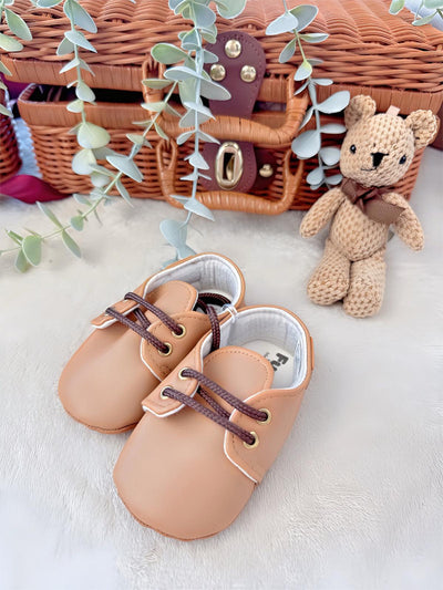Erste Schritte – Klassische Schuhe für Babys (0-12 Monate)