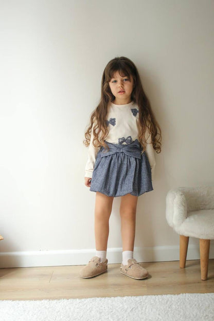 Children's set - beige T-shirt and skirt with bow