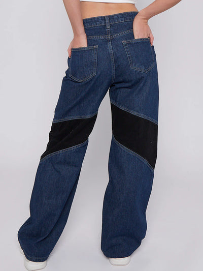 Zweifarbige Jeans mit weitem Bein 