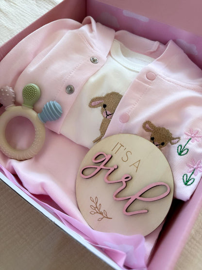 Gift package for a baby girl made of 100% cotton (Sizes 56–74)
