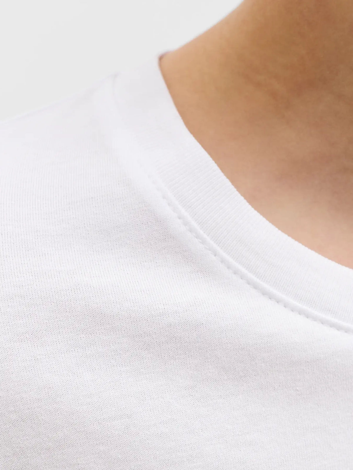Jack & Jones Junior organska T-shirt majica s pigment printom (bijela)
