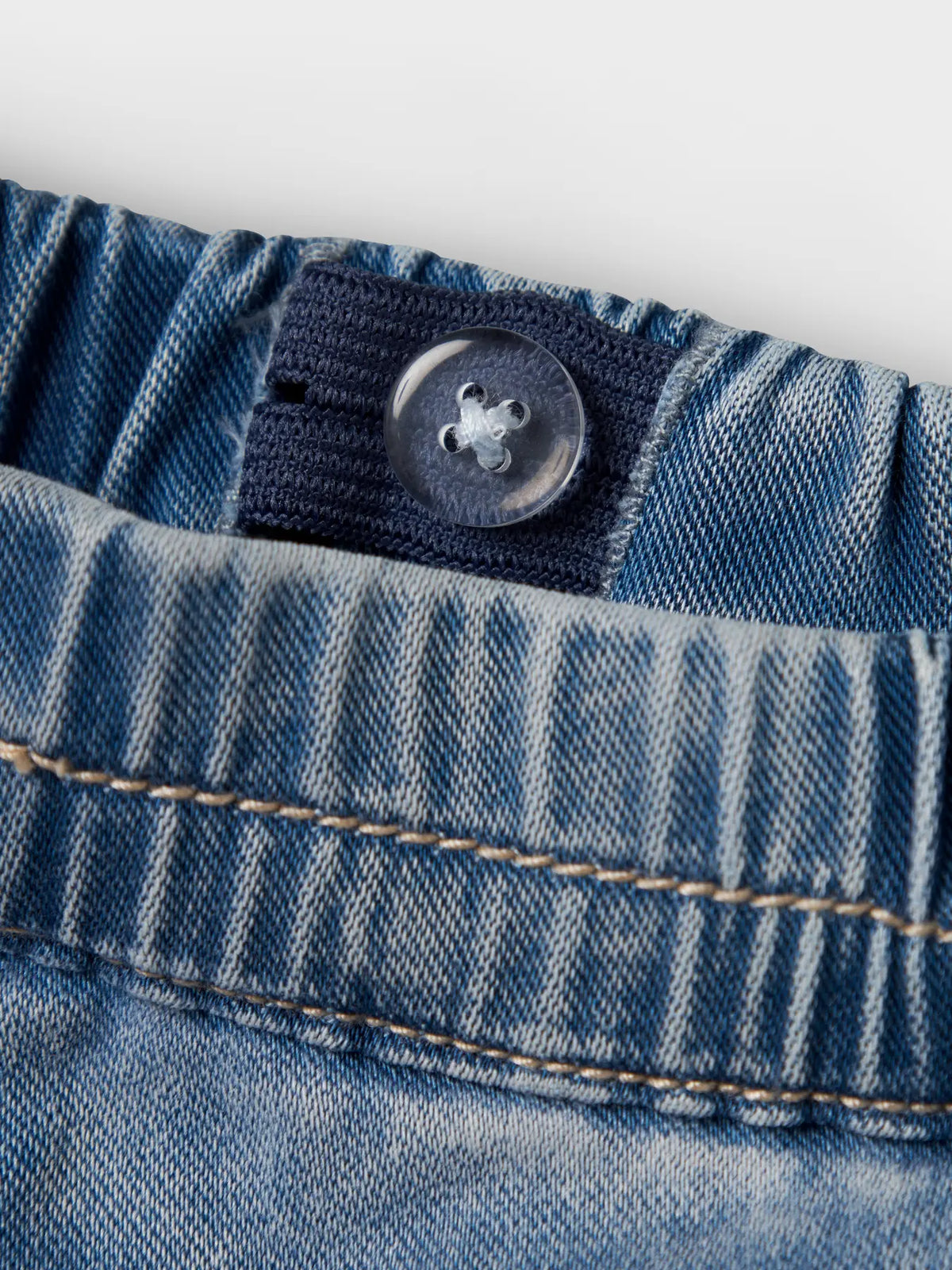 Name It baby jeans with ruffles on the pockets