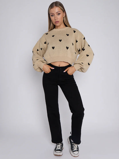 Oversized short knitted sweater 